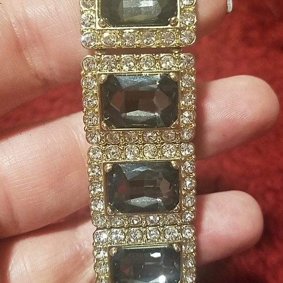 Black and grey diamond stretchy bracelet - Picture 3 of 3